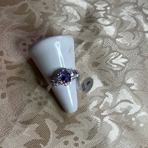 BNW Tags beautiful revealed ring bomb size 9